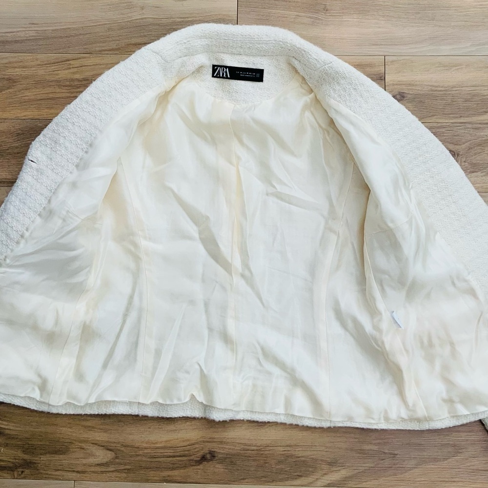 Zara Wool Blend Jewel/Gold Button Textured Blazer Ivory - Picture 12 of 12
